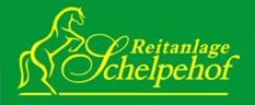 Die Reitanlage bietet Unterricht für Kinder, Erwachsene, Anfänger, Wiedereinsteiger und Fortgeschrittene an. Die Schulpferde reichen vom Shetty über Pony bis zum Großpferd. Externe Trainer bieten S-Dressur, S-Springen und Westernreiten an. Die Reittherapie zielt auf das Erleben und Erlernen mit Pferden. Sie kann die körperliche und geistige Entwicklung positiv beeinflussen: durch Einzelförderung und Kurse inkl. erlebnispädagogisch gestützter Ausritte.