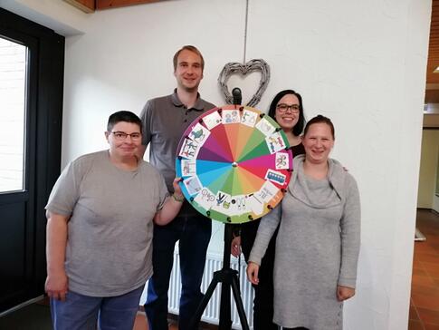 Freuen sich über die gelungene Zusammenarbeit: Heike Beller, Dr. Dirk Bruland, Christina Ising und Franziska Heidrich.